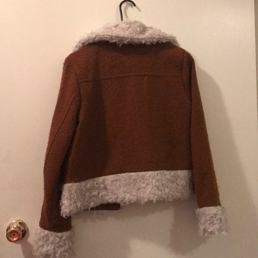 Spring jacket - Picture 2 of 2